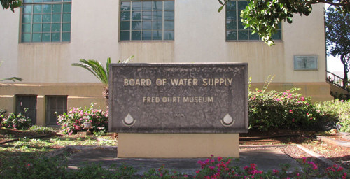 Sign outside the Fred Ohrt Water Museum 